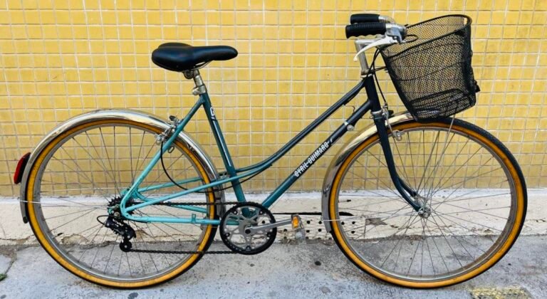 Vélo de ville cyril guimard français